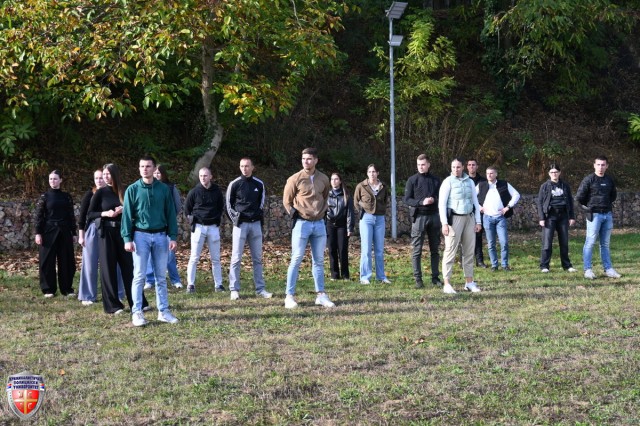 DSC_0915~1.JPG