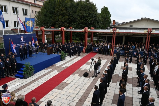 NASLOVNA~118.JPG