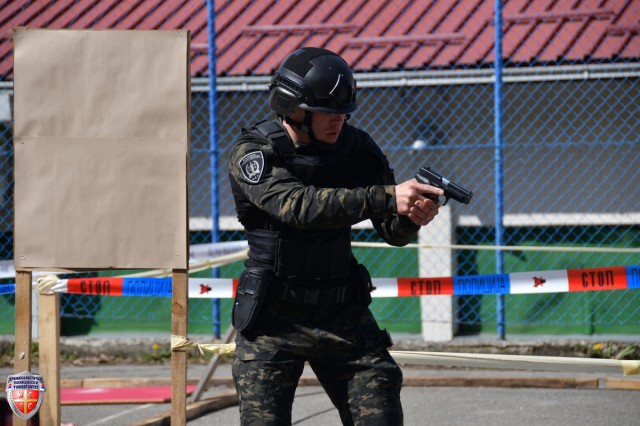 DSC_1478~1.JPG